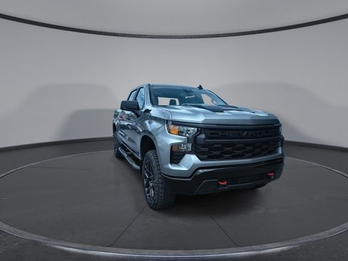New 2026 Chevrolet Silverado 1500 Custom Trail Boss w/ LPO, Dark Essentials Package AWD/4WD image 2