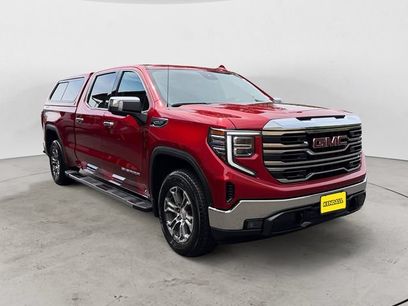 Used 2023 GMC Sierra 1500 SLT w/ SLT Convenience Package