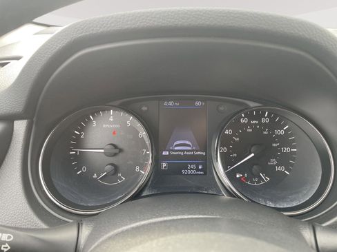 Used 2019 Nissan Rogue Sport SL image 28