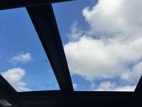 New 2025 Ford F150 Platinum w/ Equipment Group 702A High image 11