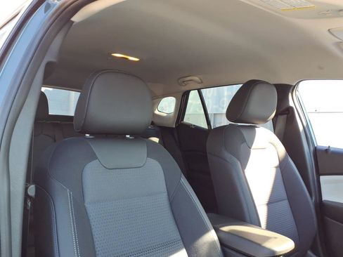 Used 2026 Chevrolet Trax LT FWD image 22