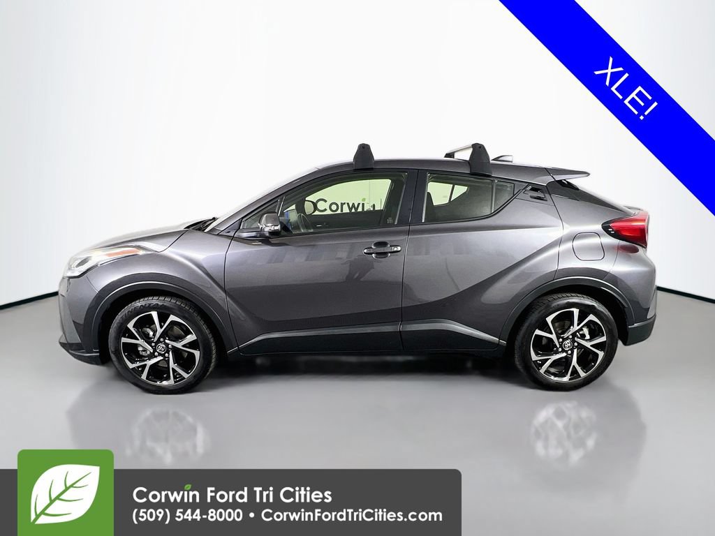 Used 2021 Toyota C-HR XLE FWD image 6