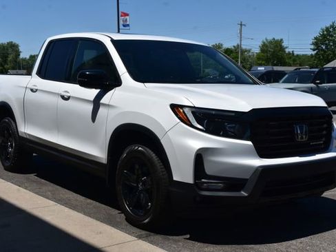 Used 2023 Honda Ridgeline Black Edition image 12