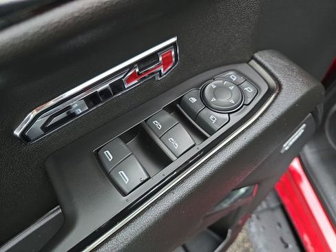 Certified 2023 GMC Sierra 1500 AT4 w/ Technology Package image 27