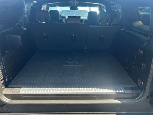 Used 2024 GMC Hummer EV 3X w/ Omega Edition AWD/4WD image 27