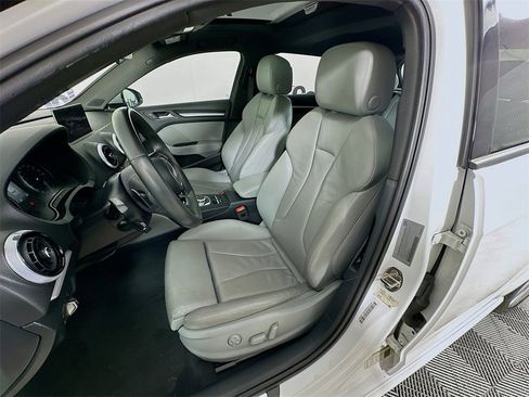 Used 2018 Audi A3 e-tron Premium w/ Sport Package image 24