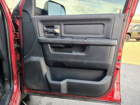 Used 2011 RAM 1500 Sport w/ Remote Start & Security Group image 12