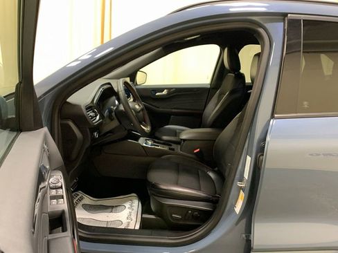 Used 2023 Ford Escape ST-Line Elite image 29