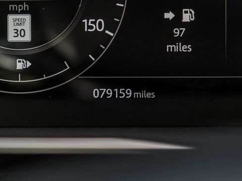 Used 2020 Land Rover Range Rover Sport HST image 29