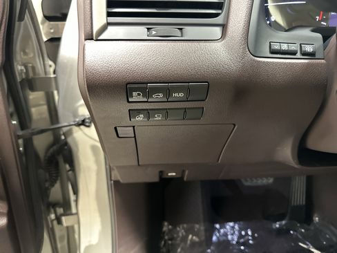 Used 2020 Lexus RX 350 AWD w/ Luxury Package image 37