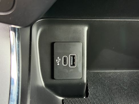 Used 2025 Ford F150 XLT w/ Equipment Group 302A MID AWD/4WD image 15