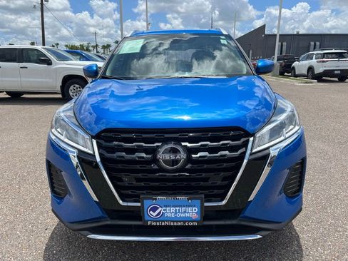 Certified 2023 Nissan Kicks SV FWD image 2