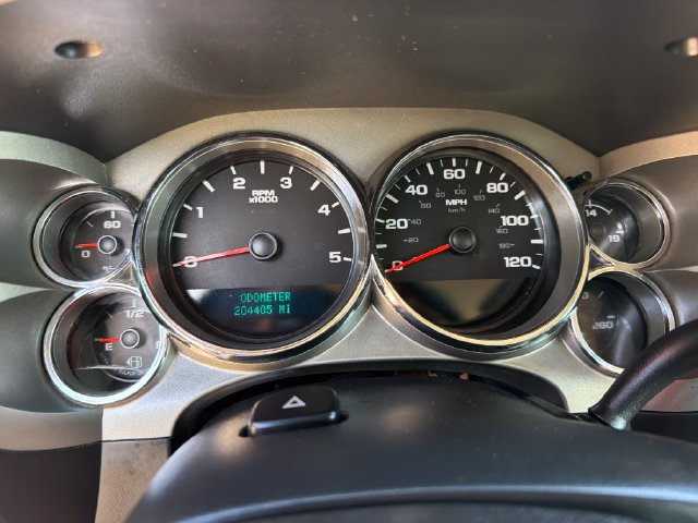 Used 2011 Chevrolet Silverado 3500 W/T RWD image 17