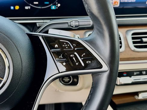 Used 2024 Mercedes-Benz GLE 350 4MATIC image 25