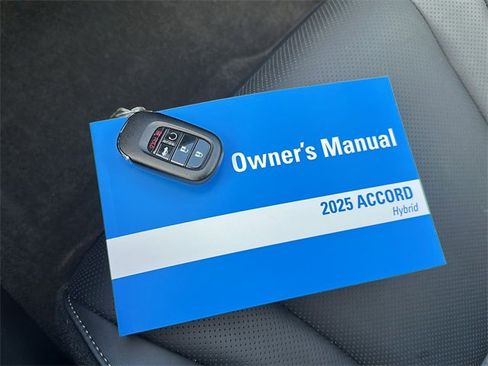 Used 2025 Honda Accord EX-L image 37