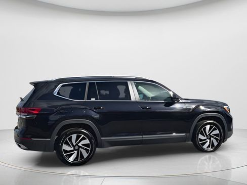 Used 2025 Volkswagen Atlas SEL image 9