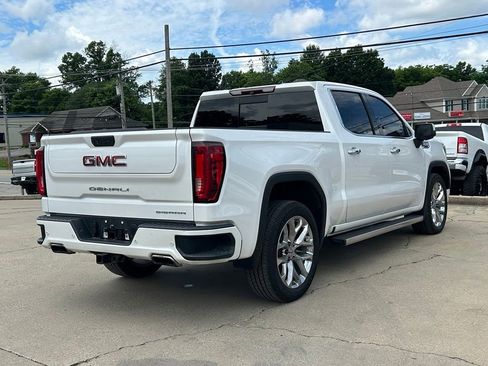 Used 2019 GMC Sierra 1500 Denali w/ Denali Ultimate Package AWD/4WD image 6
