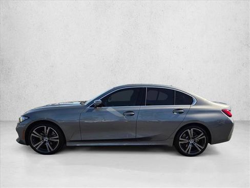 Certified 2024 BMW 330i Sedan w/ Convenience Package RWD image 9