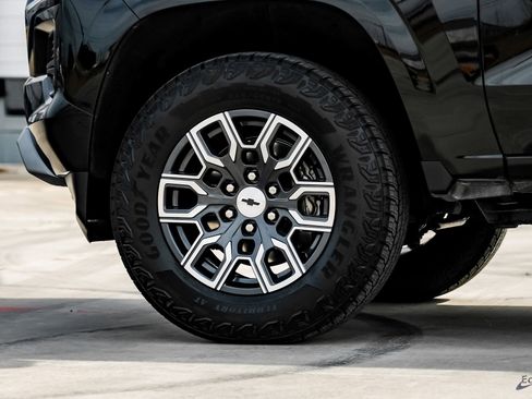 Used 2024 Chevrolet Colorado Z71 w/ Z71 Convenience Package 2 image 92