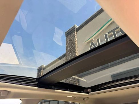 Used 2020 Nissan Murano Platinum image 24