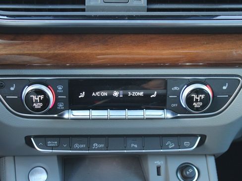 Used 2023 Audi Q5 2.0T Premium Plus image 30