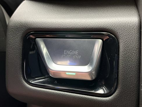Certified 2025 GMC Yukon Elevation w/ LPO, Elevation Black Package AWD/4WD image 23