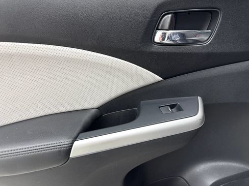 Used 2015 Honda CR-V EX-L image 39