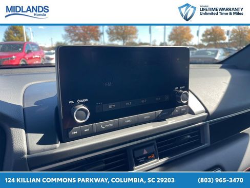 New 2025 Honda Pilot Sport image 28