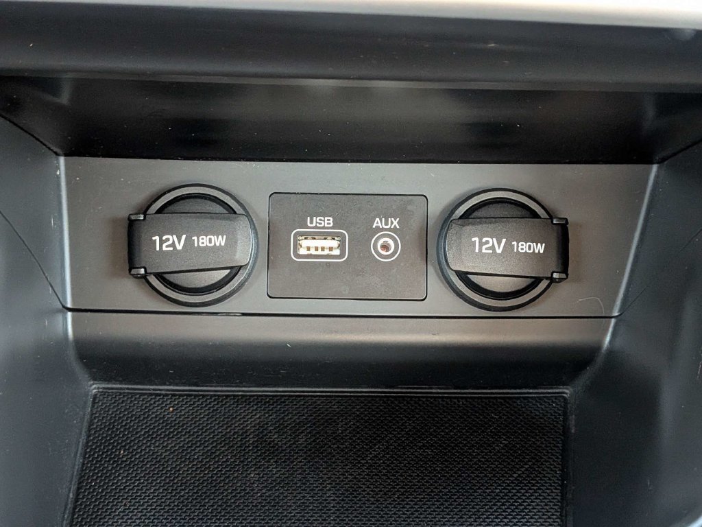 Used 2015 Hyundai Sonata SE FWD image 25