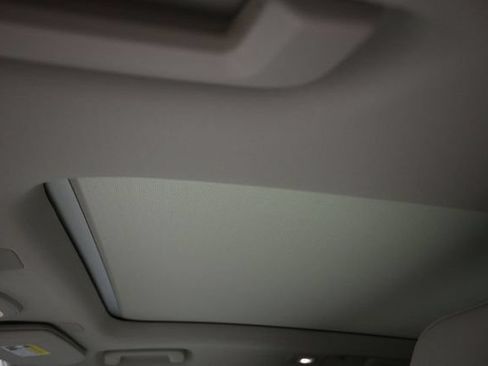 New 2026 Volvo XC90 T8 Ultra w/ Protection Package Premier AWD/4WD image 19