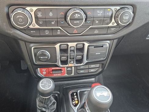 New 2026 Jeep Wrangler Unlimited Sport image 19