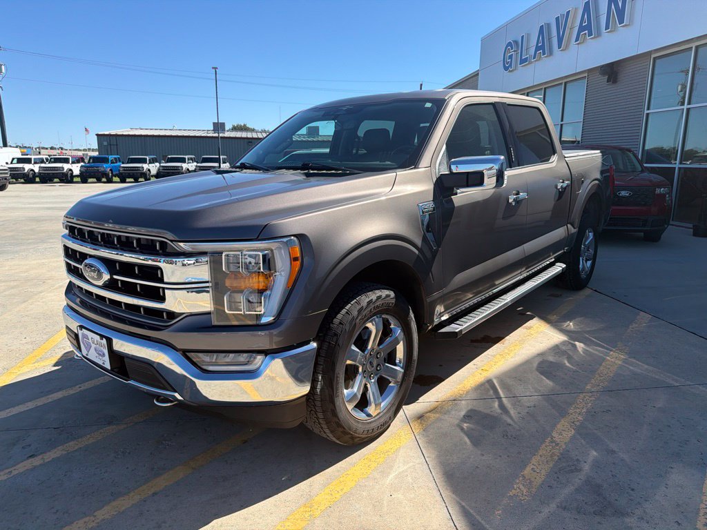 Used 2023 Ford F150 Lariat AWD/4WD image 3