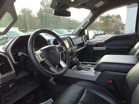 Used 2020 Ford F150 Lariat image 33