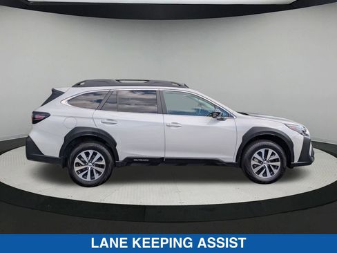 Certified 2024 Subaru Outback Premium image 2