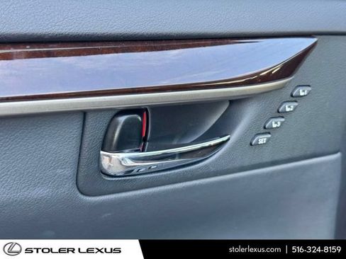 Used 2013 Lexus ES 350 w/ Luxury Pkg FWD image 22