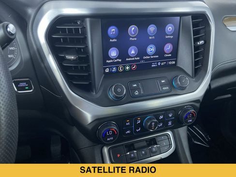 Certified 2023 GMC Acadia SLE w/ Driver Convenience Package FWD image 5