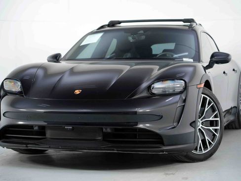 Used 2023 Porsche Taycan 4 Cross Turismo w/ Premium Package image 3