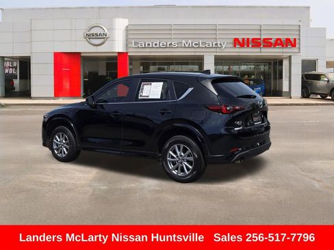 Used 2024 MAZDA CX-5 AWD 2.5 S w/ Select Package image 6