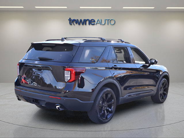 Used 2024 Ford Explorer ST-Line w/ Class IV Trailer Tow Package AWD/4WD image 7
