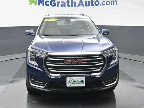 Used 2022 GMC Terrain SLT w/ Infotainment Package II image 4