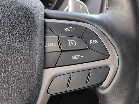 Used 2017 Jeep Grand Cherokee Altitude AWD/4WD image 23