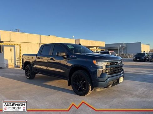 Used 2022 Chevrolet Silverado 1500 RST image 1