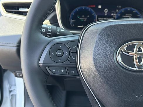 New 2026 Toyota Corolla Cross XLE w/ Convenience Package FWD image 26