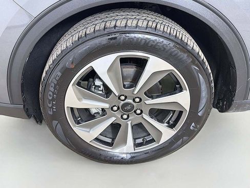 Used 2024 Ford Escape Platinum image 16