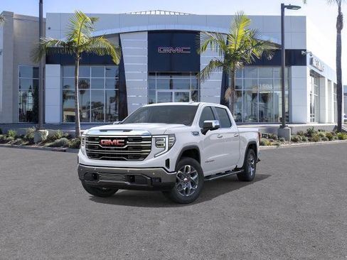 New 2026 GMC Sierra 1500 SLT w/ SLT Premium Plus Package RWD image 8