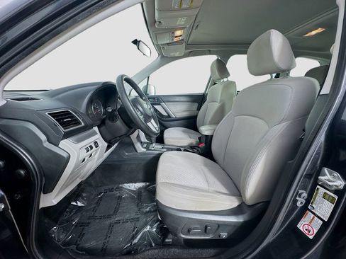 Used 2017 Subaru Forester 2.5i Premium w/ All-Weather Package image 24
