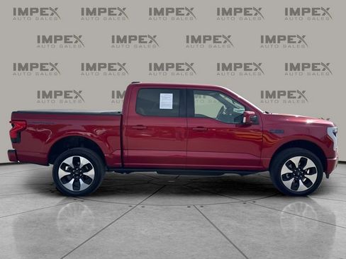 Used 2025 Ford F150 Lightning Platinum image 6