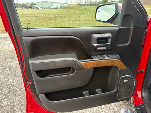 Used 2015 Chevrolet Silverado 1500 LTZ w/ LTZ Plus Package AWD/4WD image 9