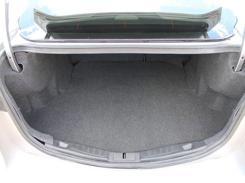 Used 2020 Ford Fusion Titanium AWD/4WD image 17