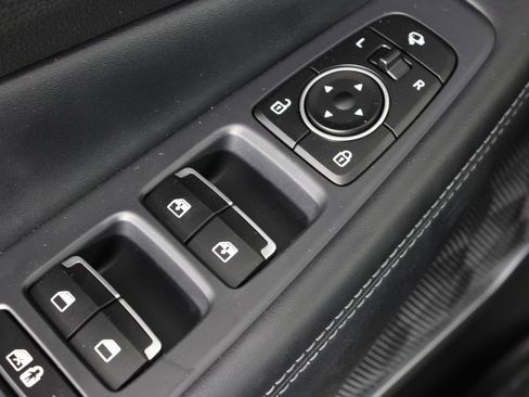 Certified 2023 Hyundai Santa Fe Limited image 24